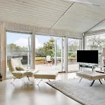 Pet Friendly In With Wifi * Hornbaek