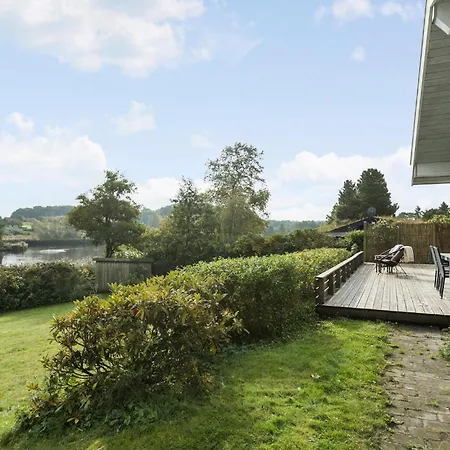 Pet Friendly In With Wifi Holiday home